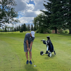 Axglo E3 Follow electric golf cart